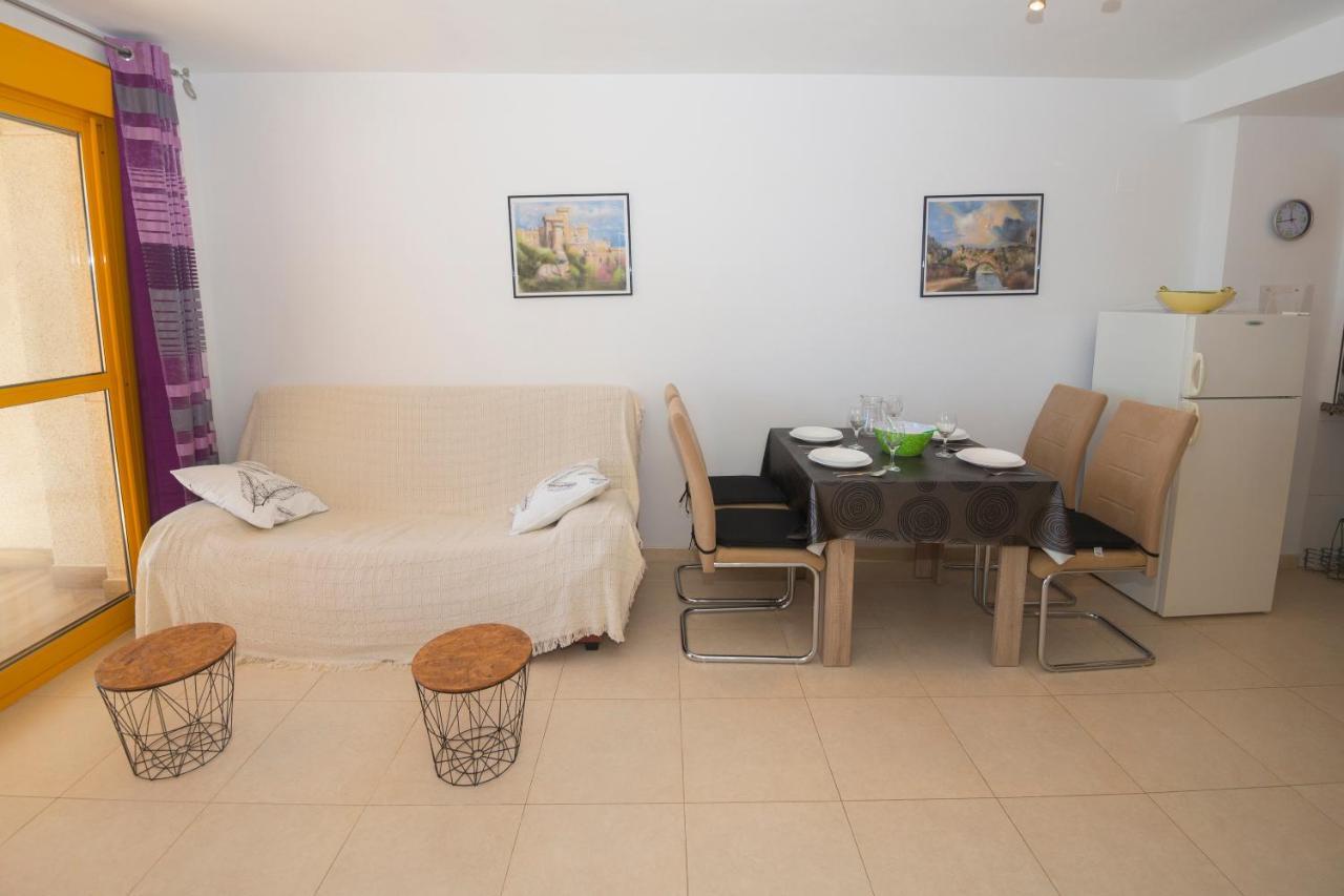 Apartamentos Ambar Beach Calpe Exteriör bild