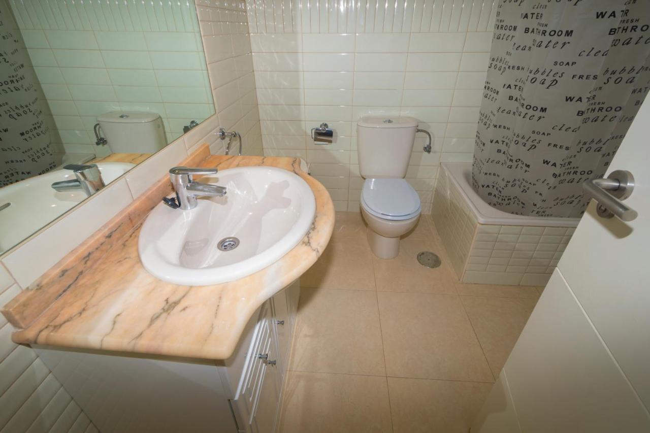 Apartamentos Ambar Beach Calpe Exteriör bild